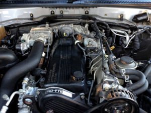 Toyota 1HD-FTE Engine with Gearbox for Sale