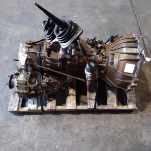 Land Cruiser 2F 6-Cylinder Petrol Automatic or Manual Gearbox for Sale